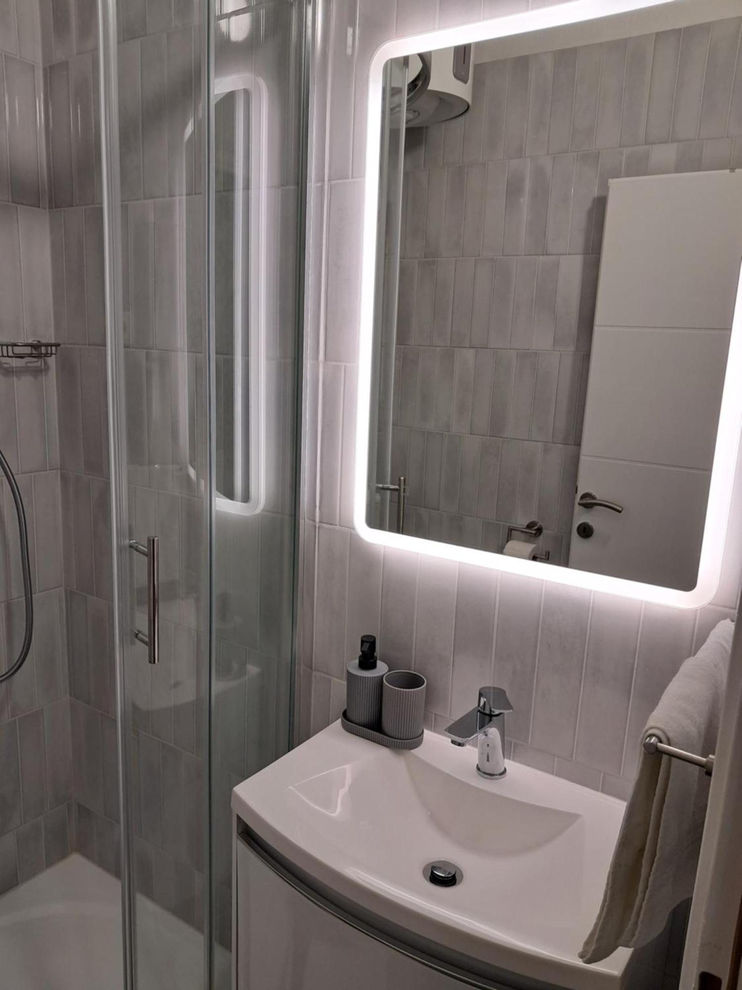 Summer Bay Apartments Сплит Екстериор снимка