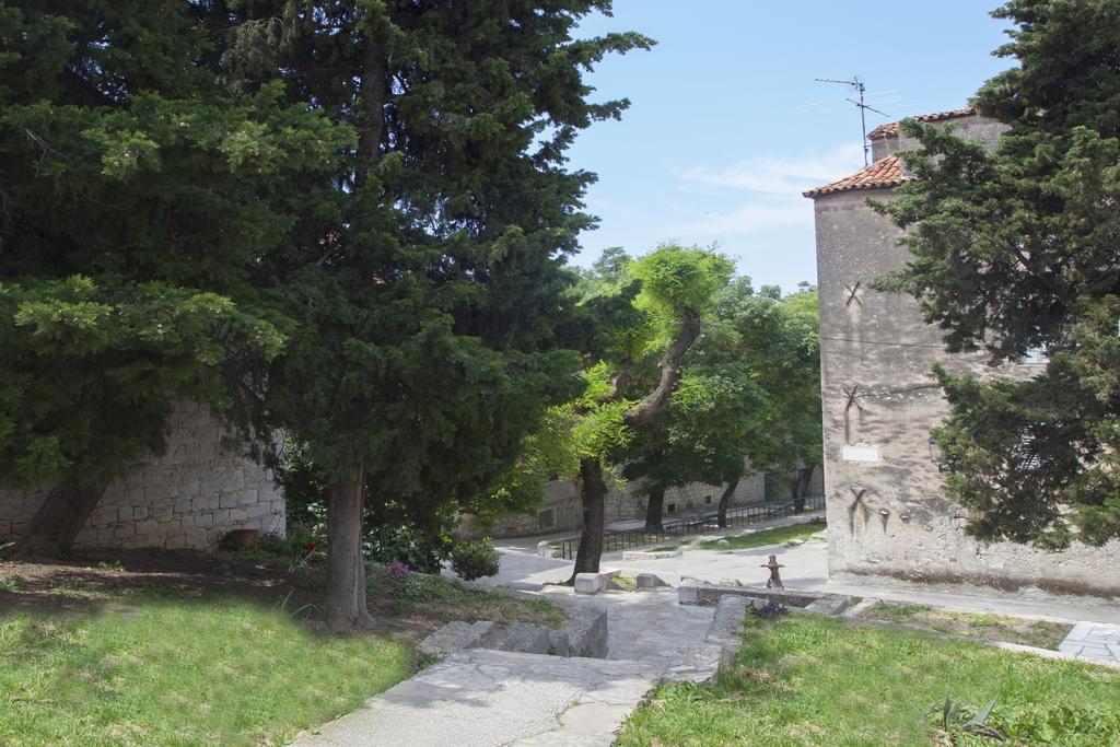 Summer Bay Apartments Сплит Екстериор снимка