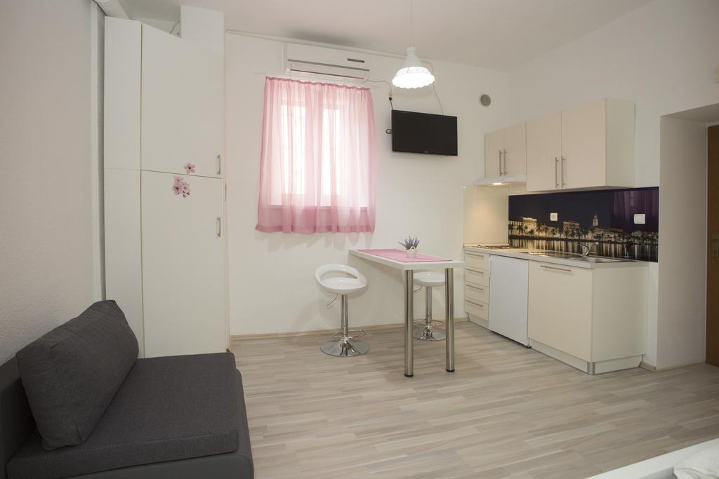 Summer Bay Apartments Сплит Екстериор снимка