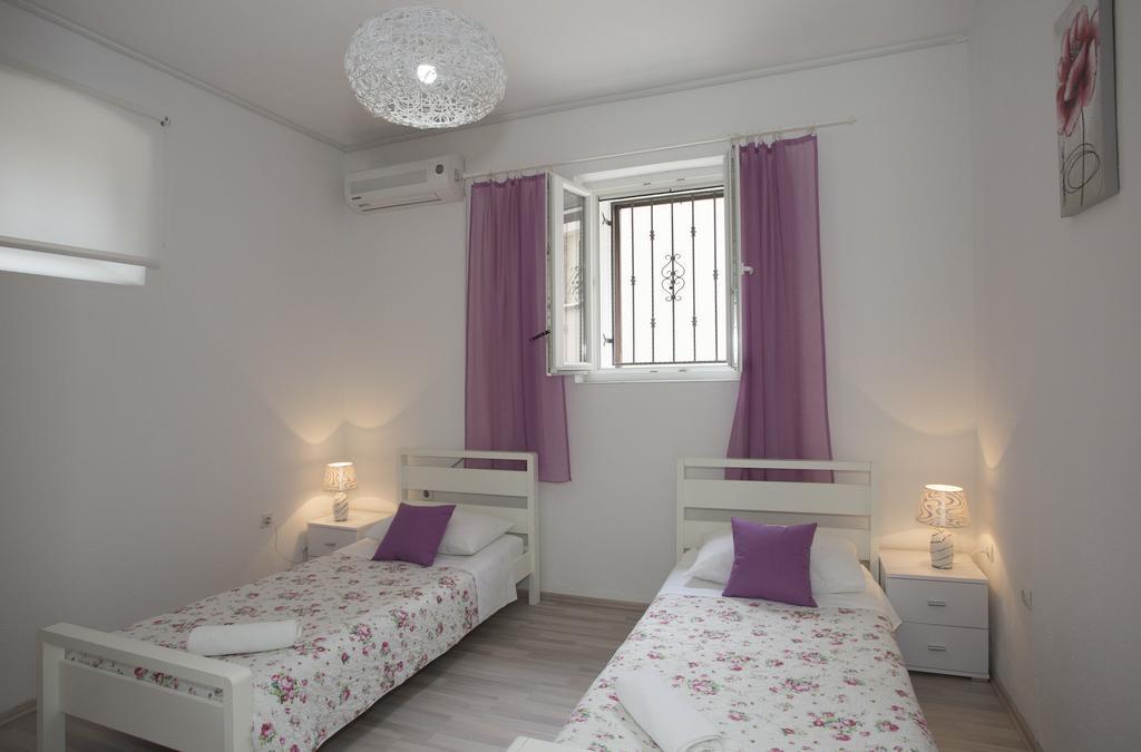 Summer Bay Apartments Сплит Екстериор снимка